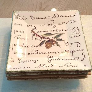 Williams-Sonoma Set of 4 Appetizer Olive Script Plates. NWOT Boxed. 8" sq